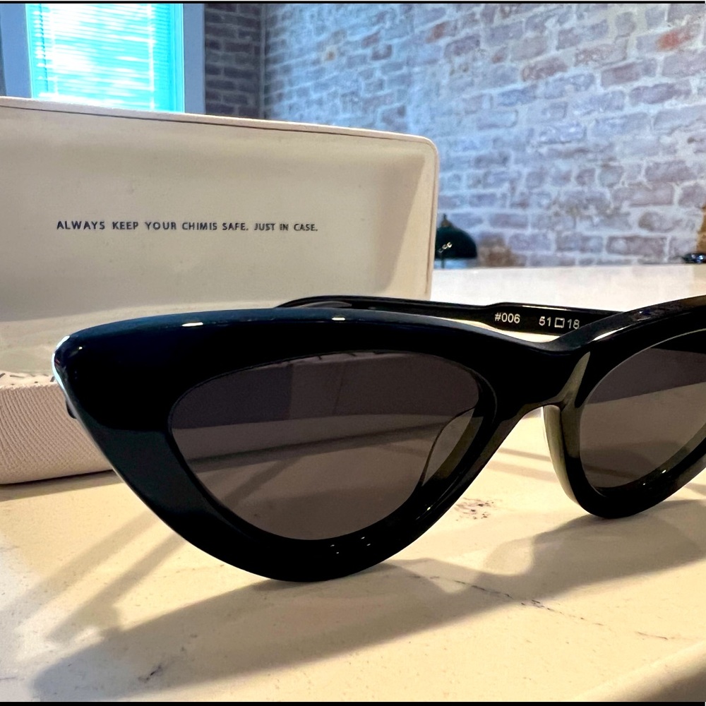 Chimi Sunglasses